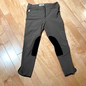 The Tailored Sportsman women’s size 30 knee patch Velcro ankle